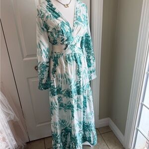 Green  Leaf Print Long Sleeve Dress